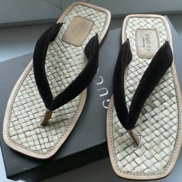 Gucci Bamboo sandals RARE Size 9B - Picture 1 of 3